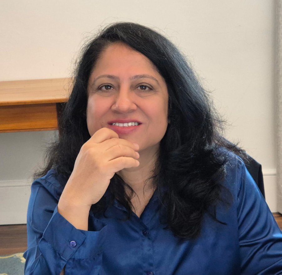 Dr Deepa Arora